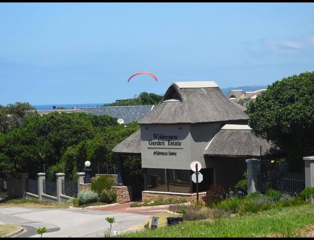 4 BEDROOM HOUSE FOR SALE IN WILDERNESS